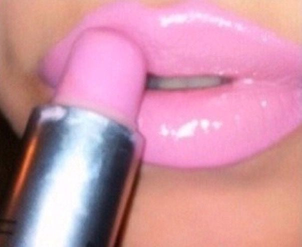 Bubblegum pink lips ♡