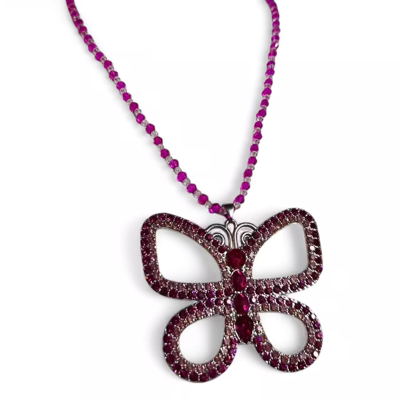 Spread your wings necklace