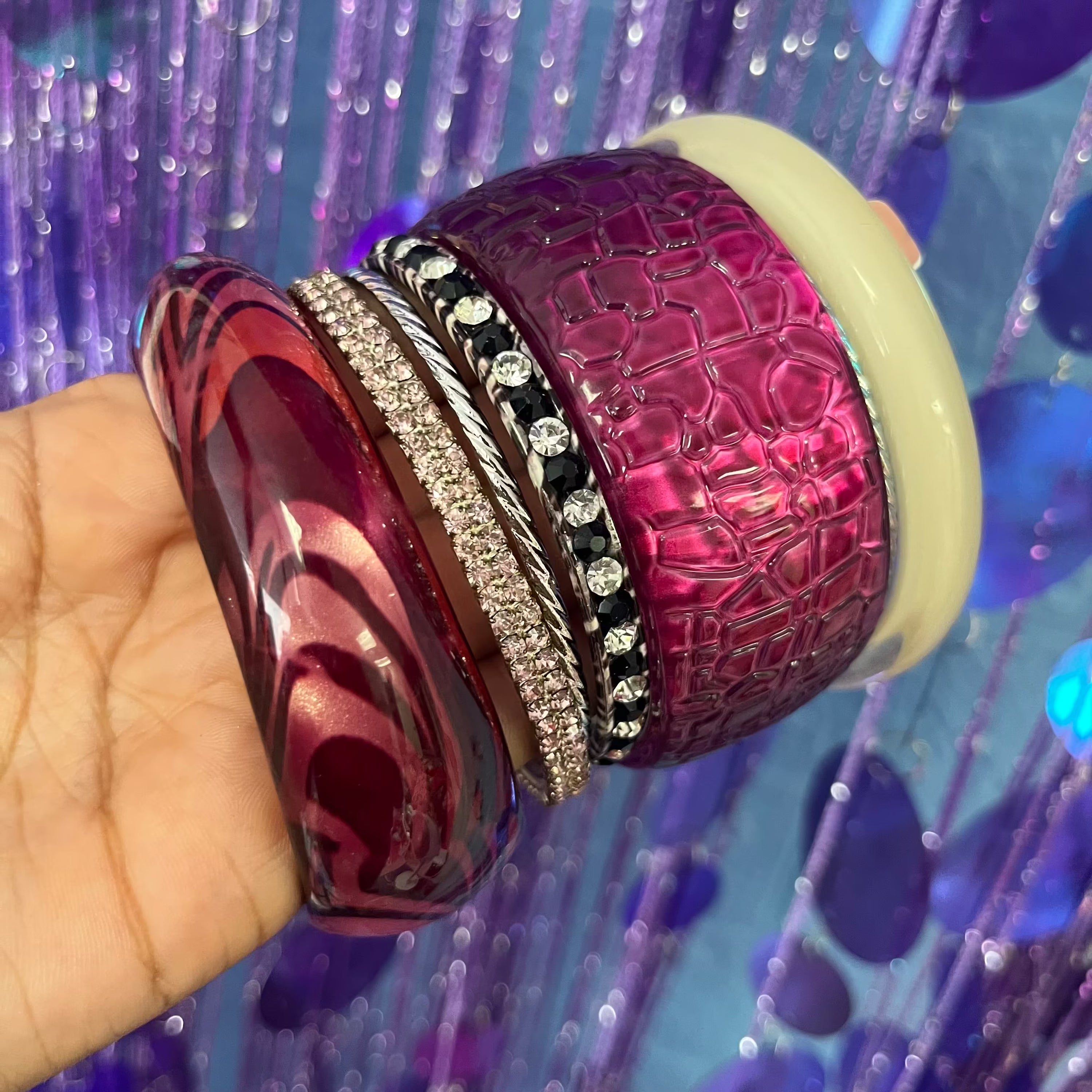 Hot mama curated vintage bangle bracelet set