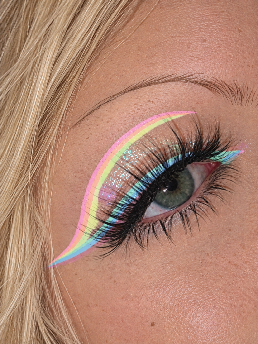 Amuse never melt waterproof gel eyeliner
