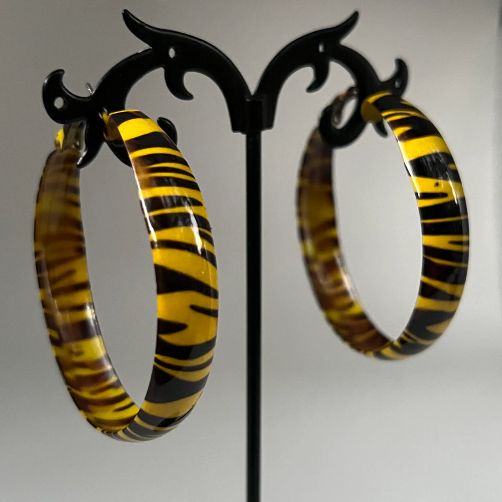 Zebra hoops - yellow