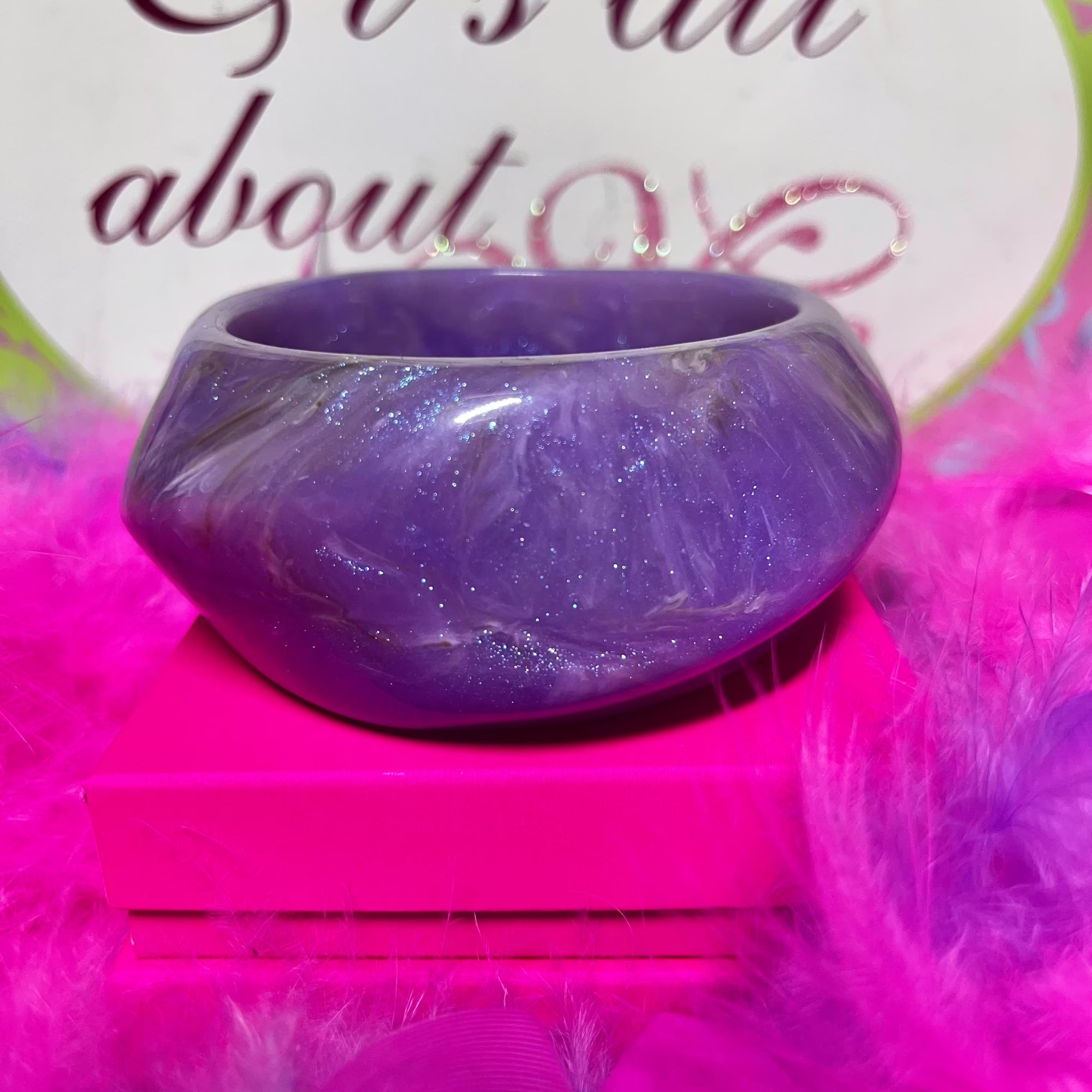 Vintage shimmer purple lucite chunky bangle