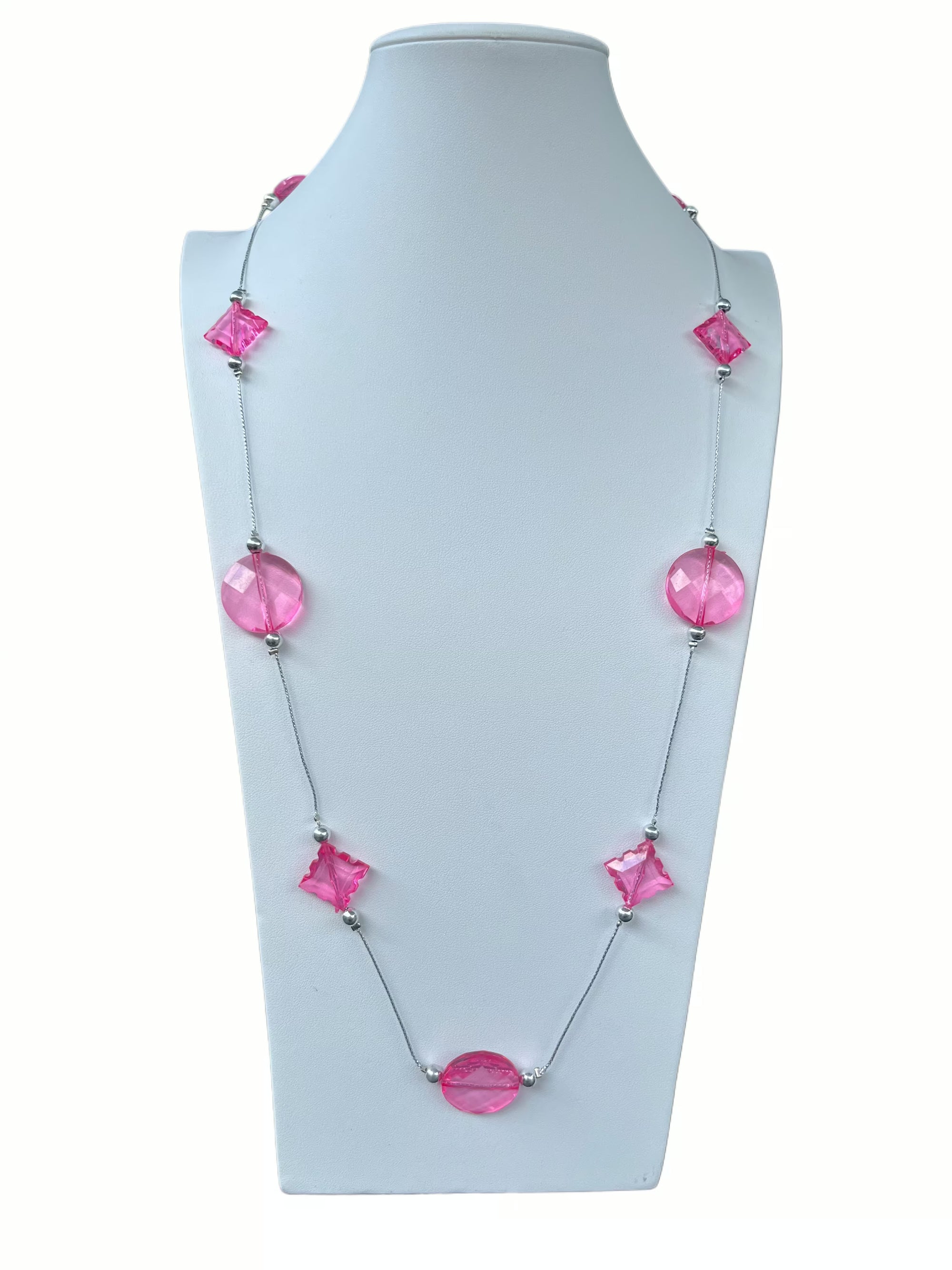 Enchanting beaded necklace