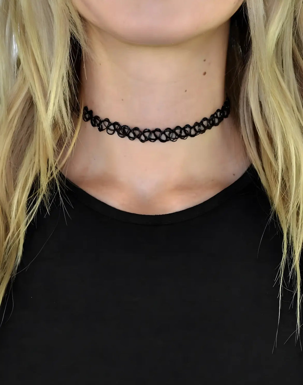 Tattoo choker necklace