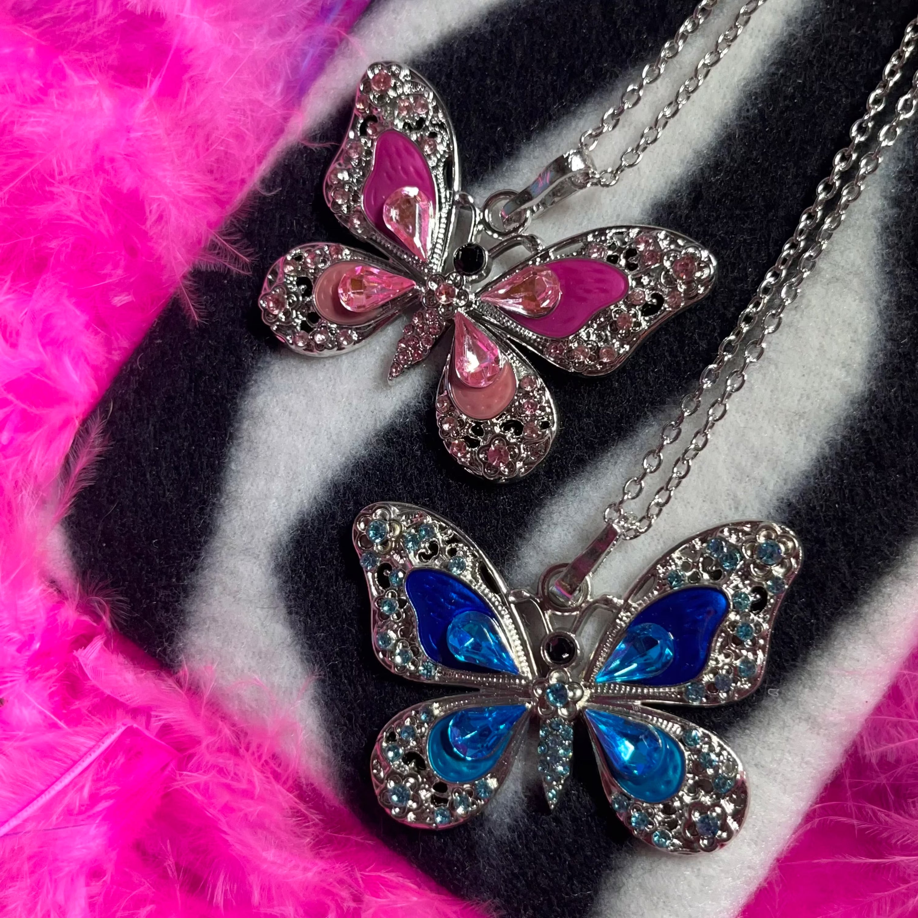 Stainless steel flutterfly necklace