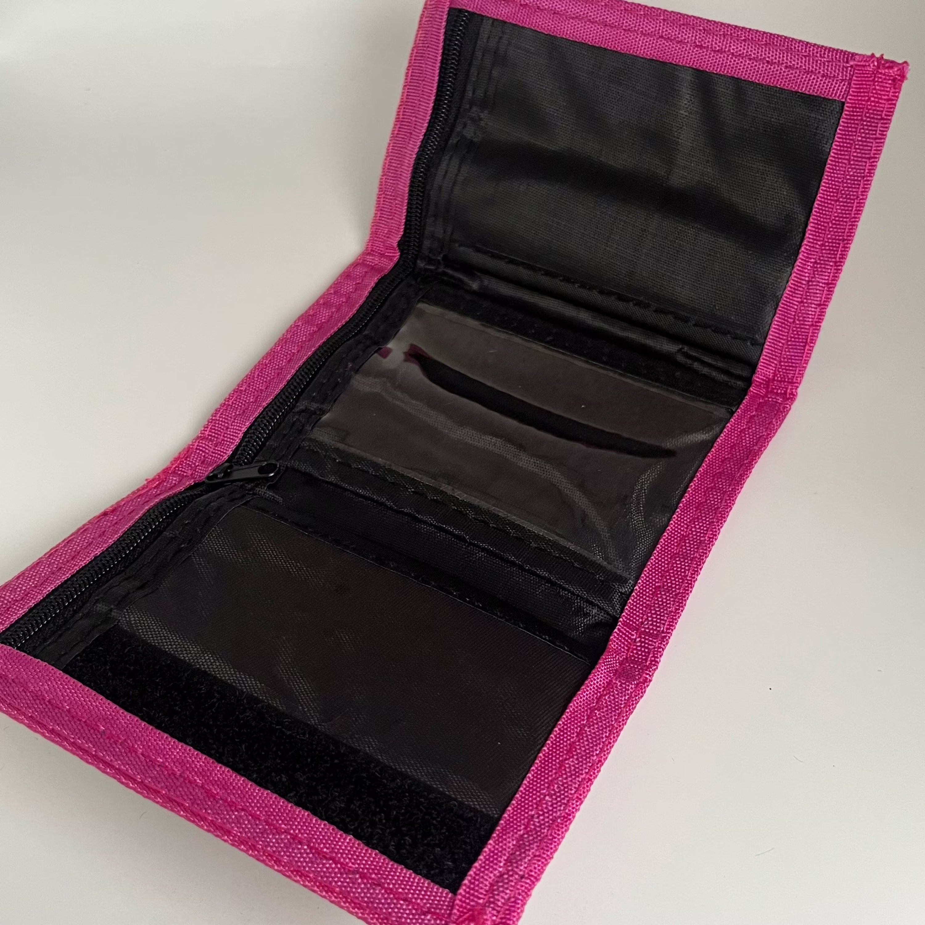 Coconut girl mini wallet