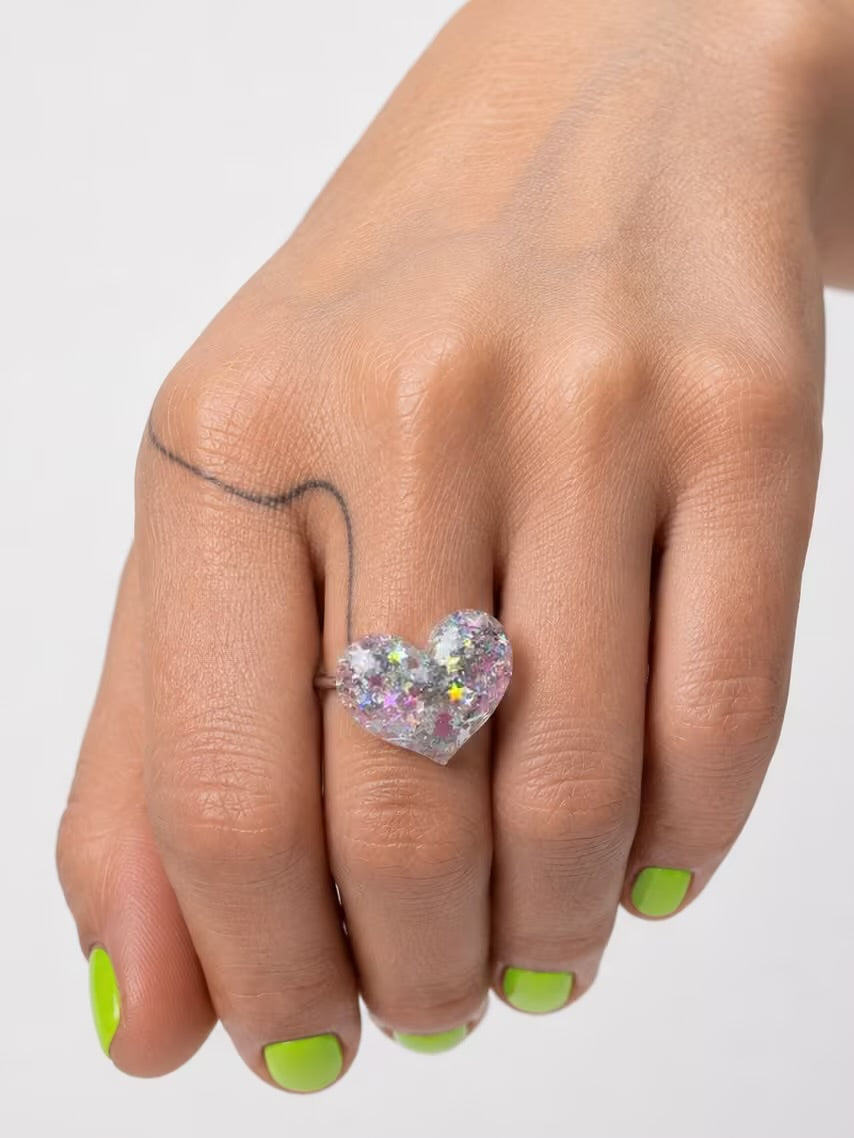 Cosmic luv ring