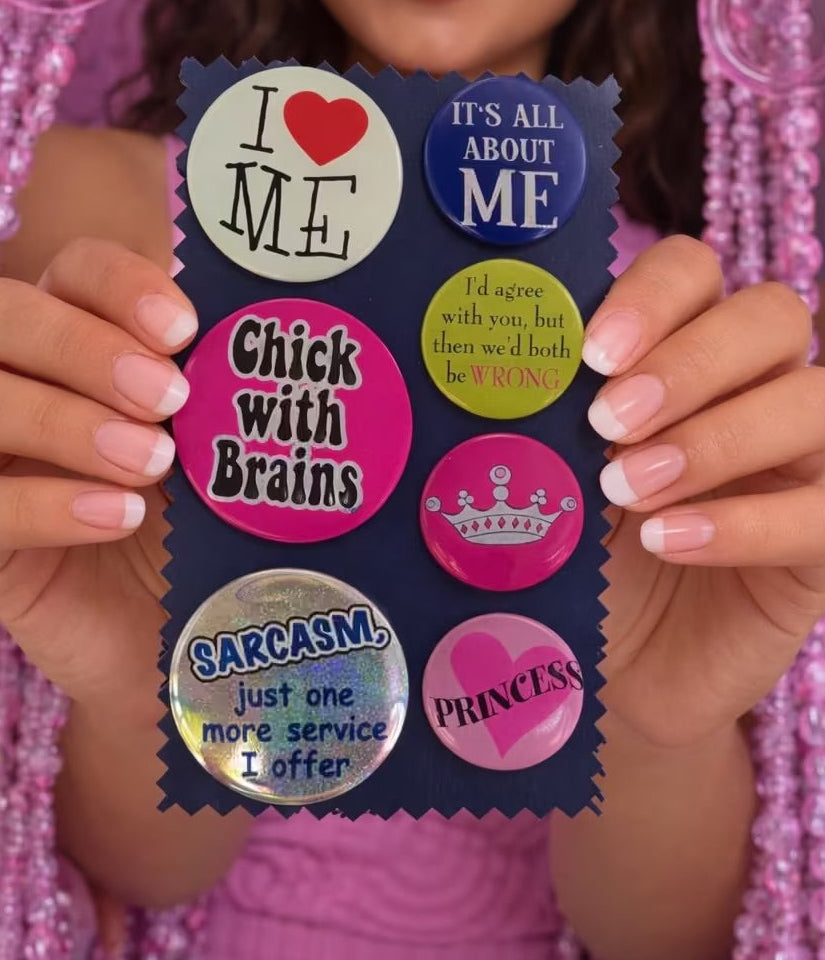 I luv me button pin set