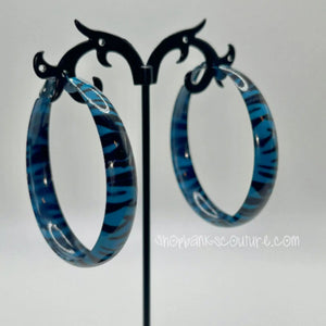 Zebra hoops - Blue