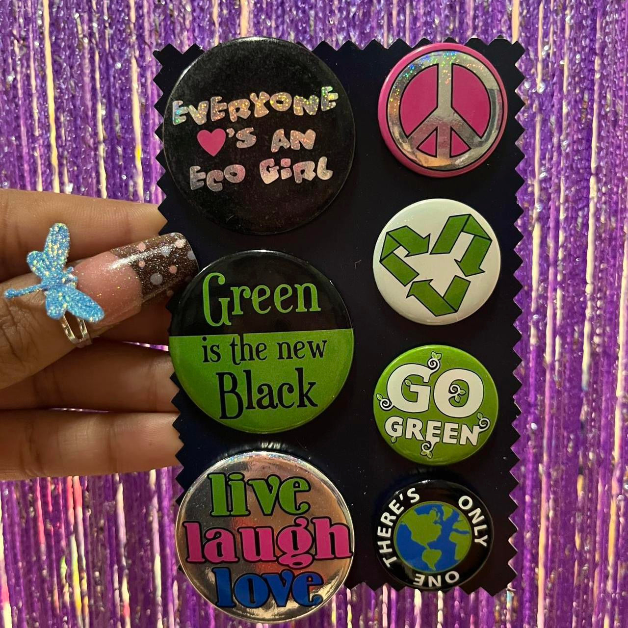 Eco girl button pin set