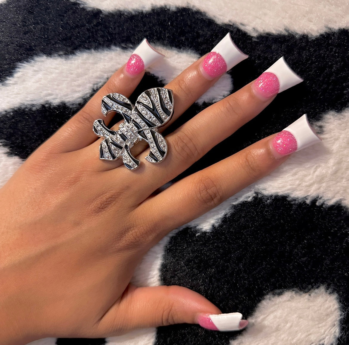 Hotmess ring ☆