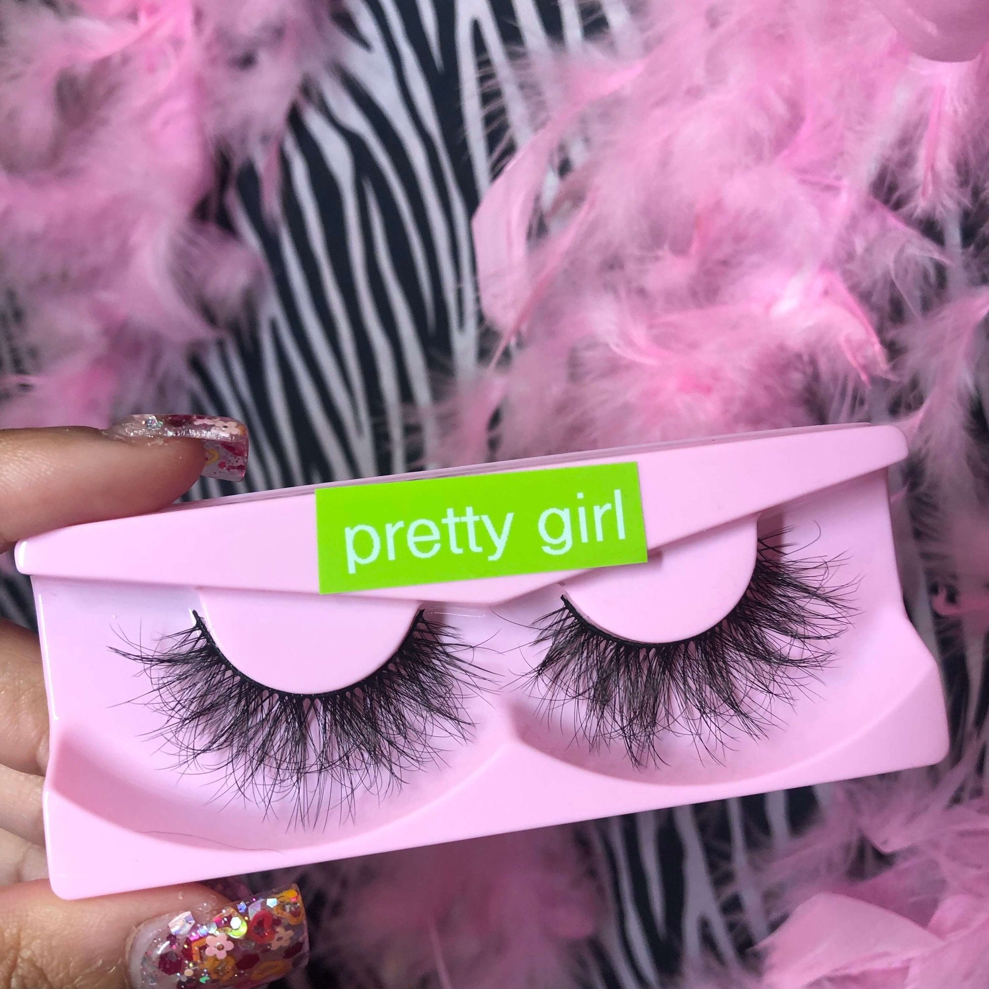 Pretty Girl Lashes ♡