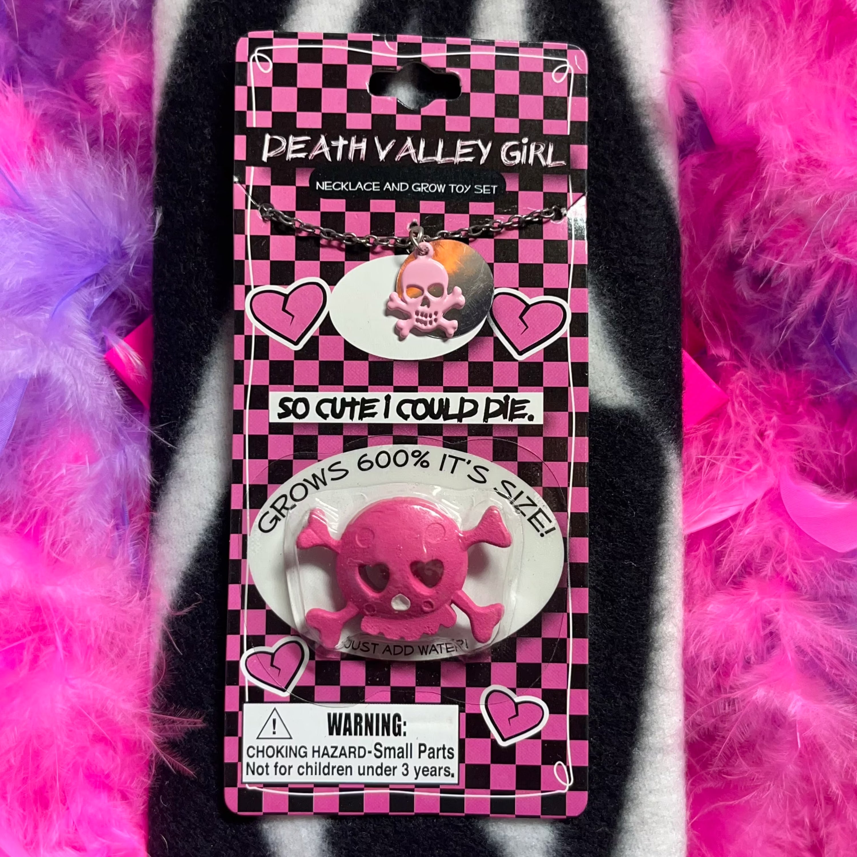 2006 Death Valley girl necklace set