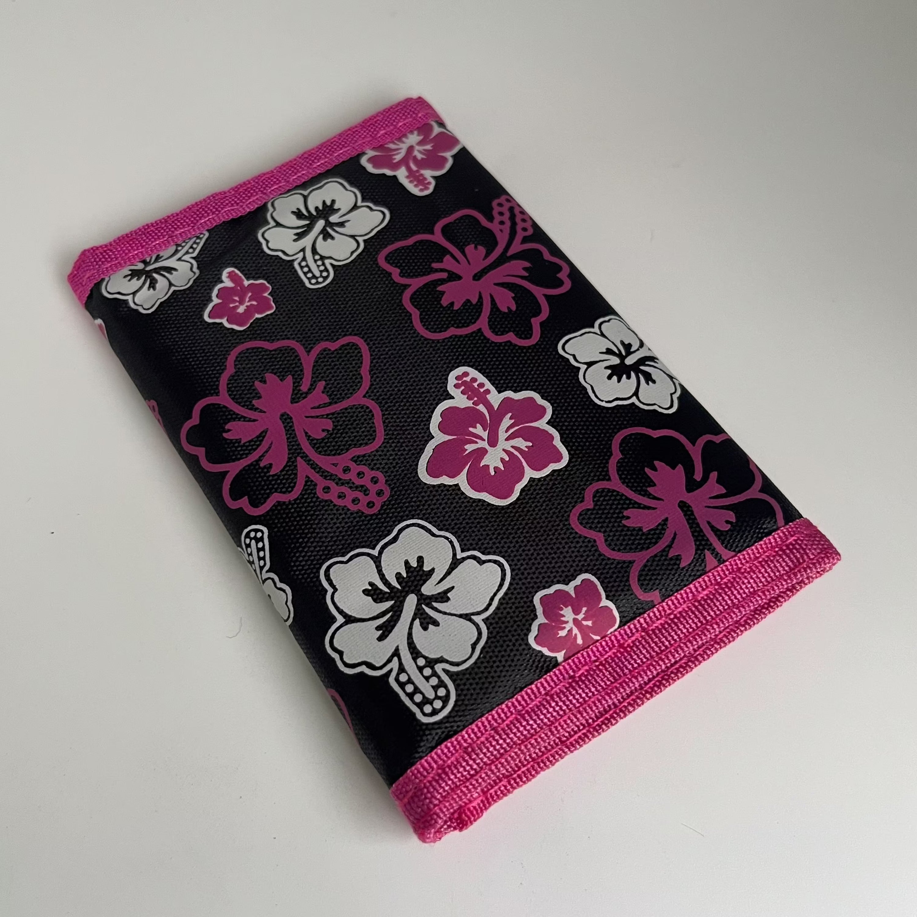 Coconut girl mini wallet