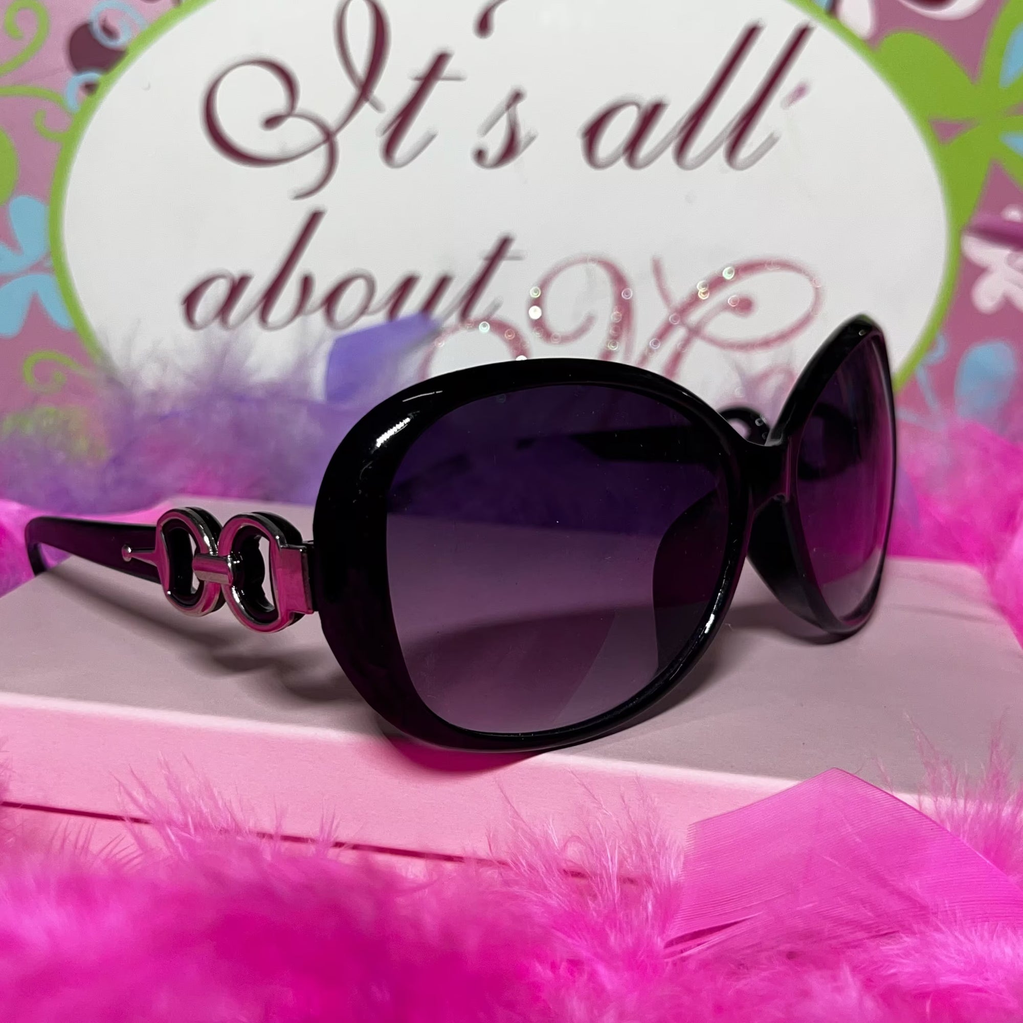 Divalicious sunglasses