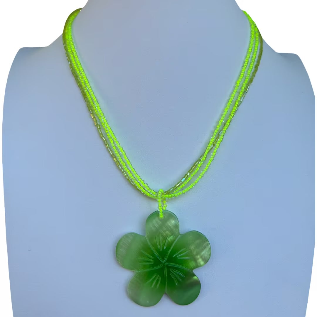 Green Nacre shell flower necklace
