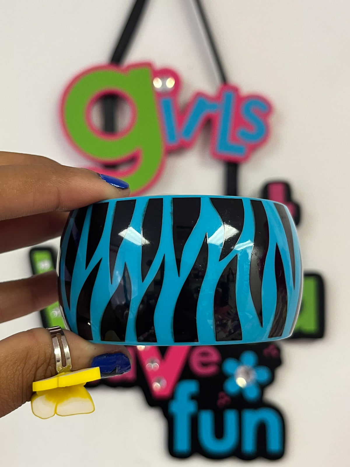 2009 deadstock Manderz blue zebra print bangle bracelet