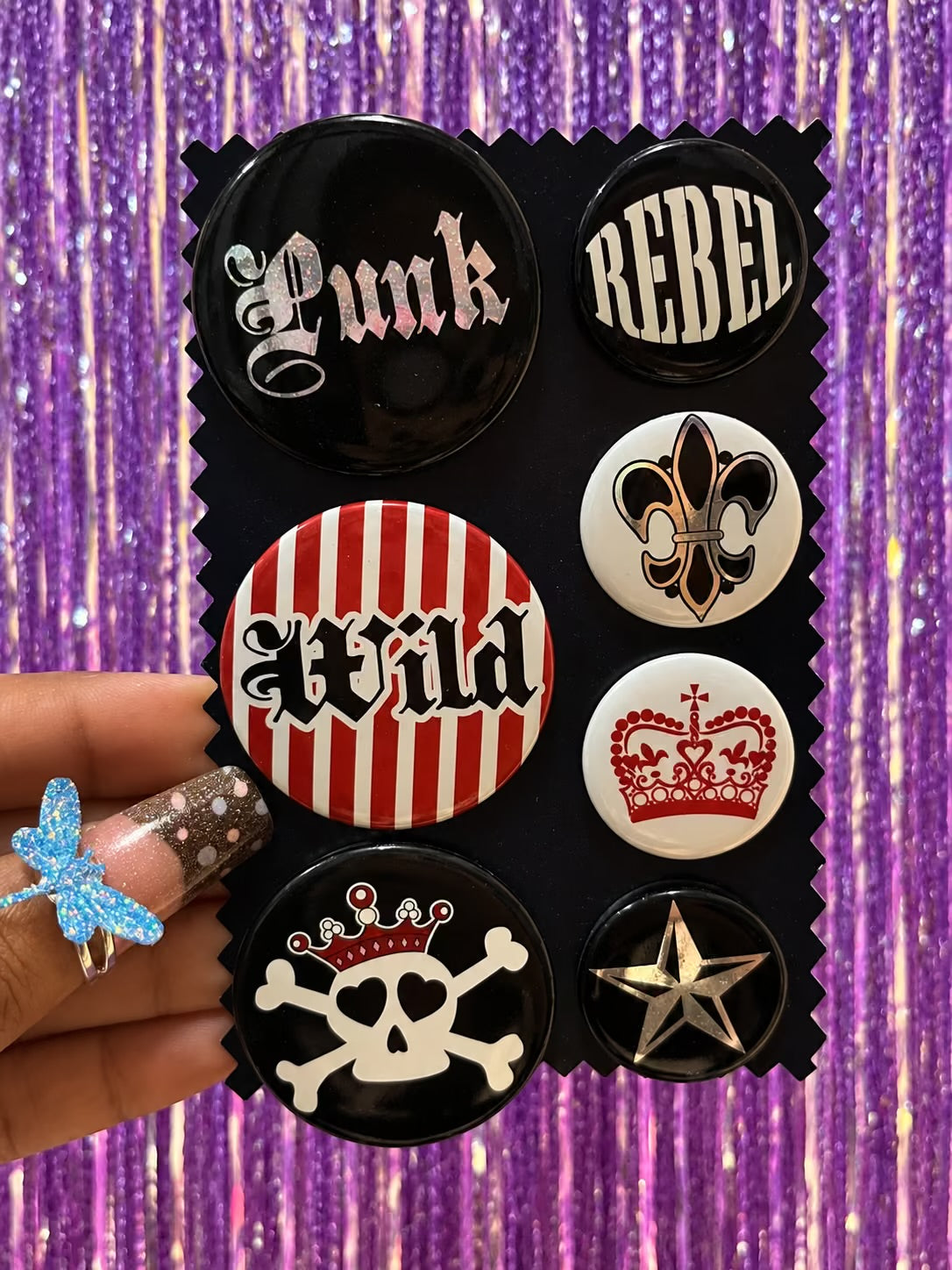 2003 Punk rebel button pin set